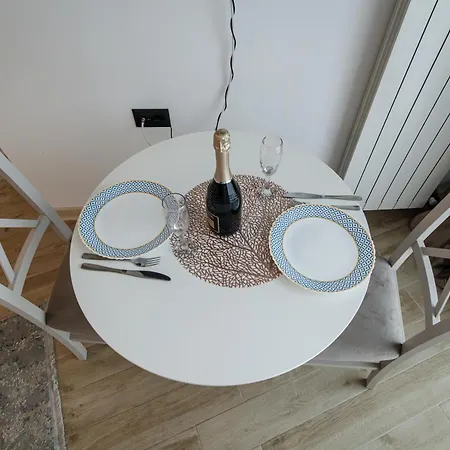 Two Seaview - Jacuzzi & Sauna Infinity Năvodari