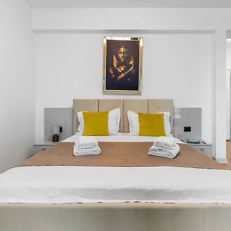 Two Seaview - Jacuzzi & Sauna Infinity Lejlighed Năvodari