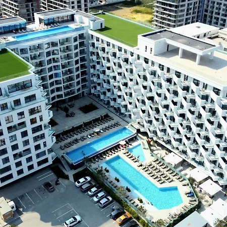 Two Seaview - Infinity Pool & Apartament Năvodari